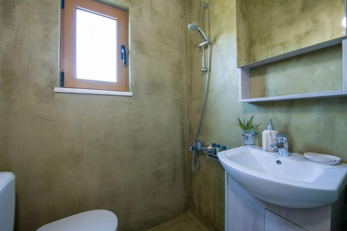 Villa Lady Dafni With Private Heated Pool มาเลเม ภายนอก รูปภาพ