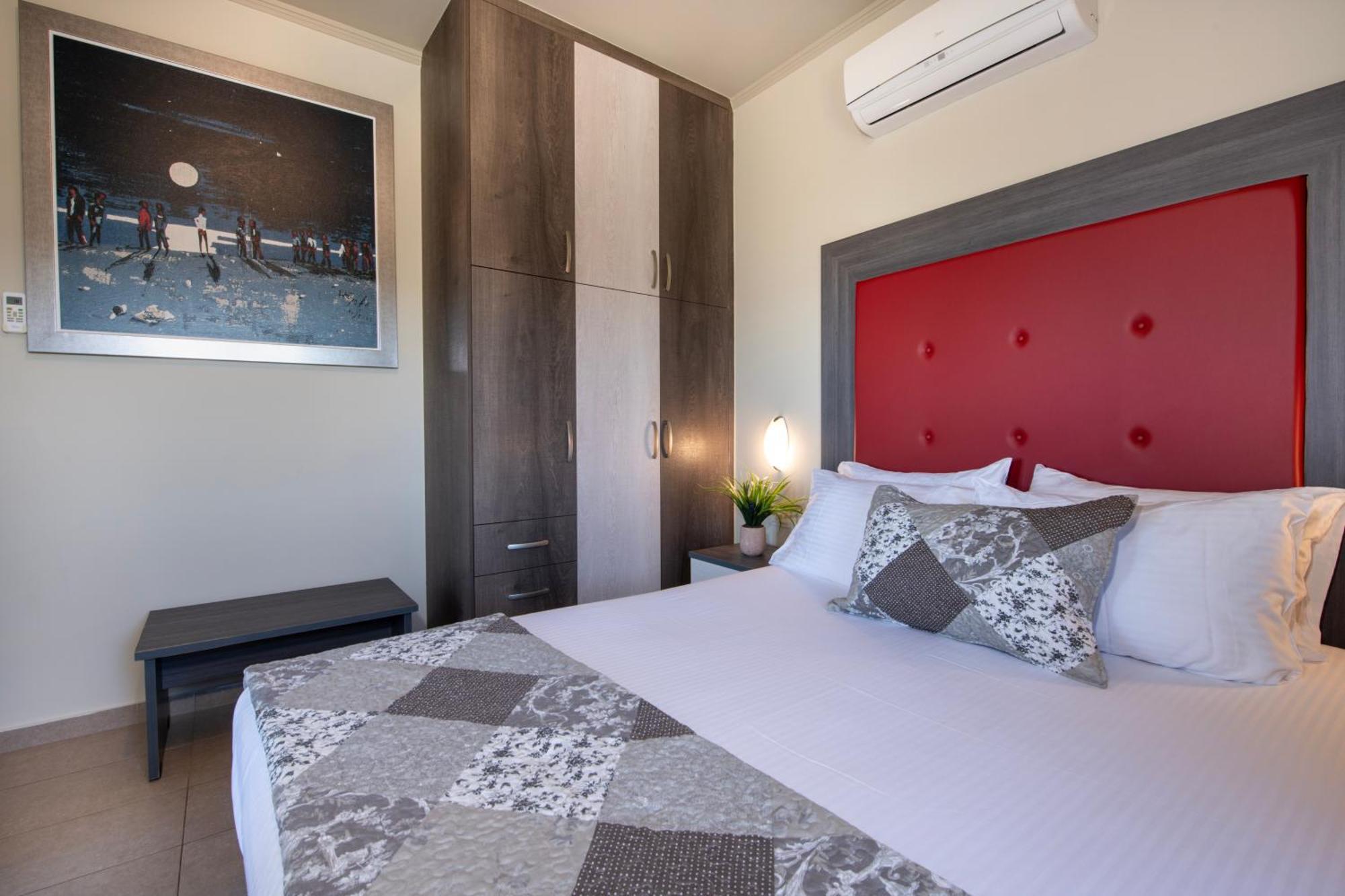 Villa Lady Dafni With Private Heated Pool มาเลเม ภายนอก รูปภาพ