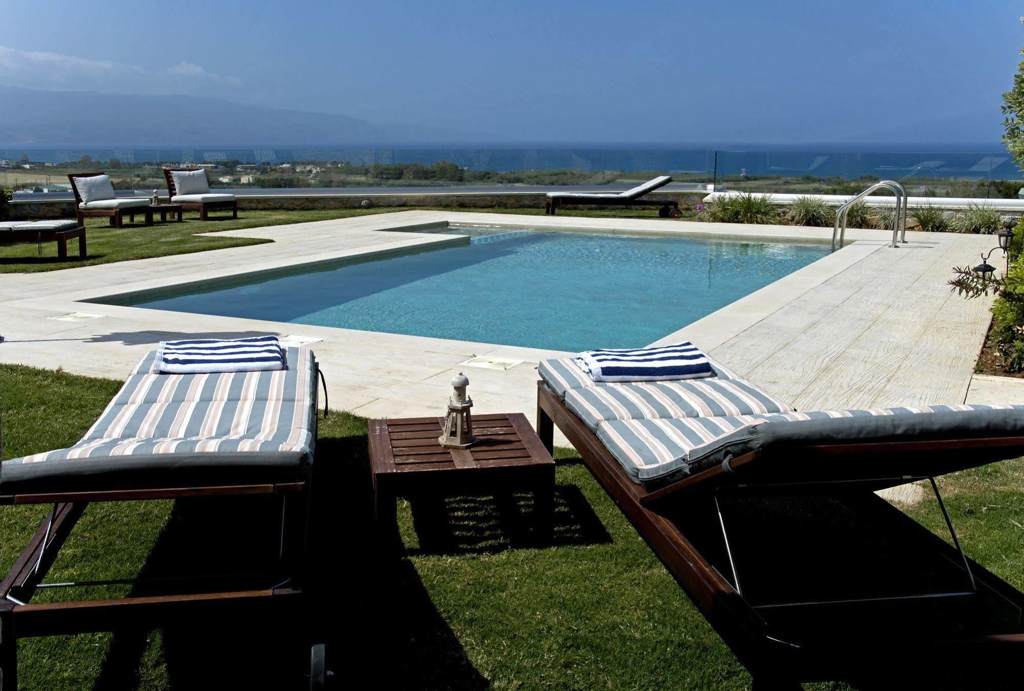 Villa Lady Dafni With Private Heated Pool มาเลเม ภายนอก รูปภาพ